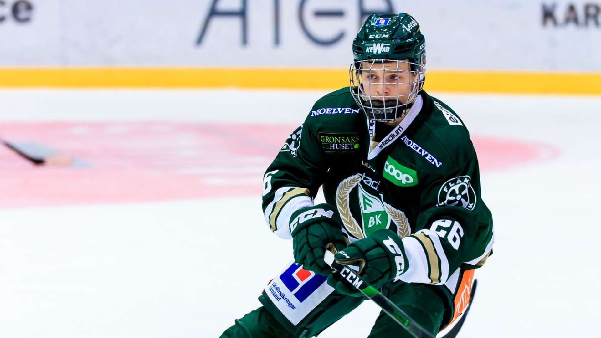 18-årige forwarden Samuel Eriksson under en SHL-match med FBK förra säsongen. Nu är han utlånad till Linden i hockeyettan. Arkivbild.
