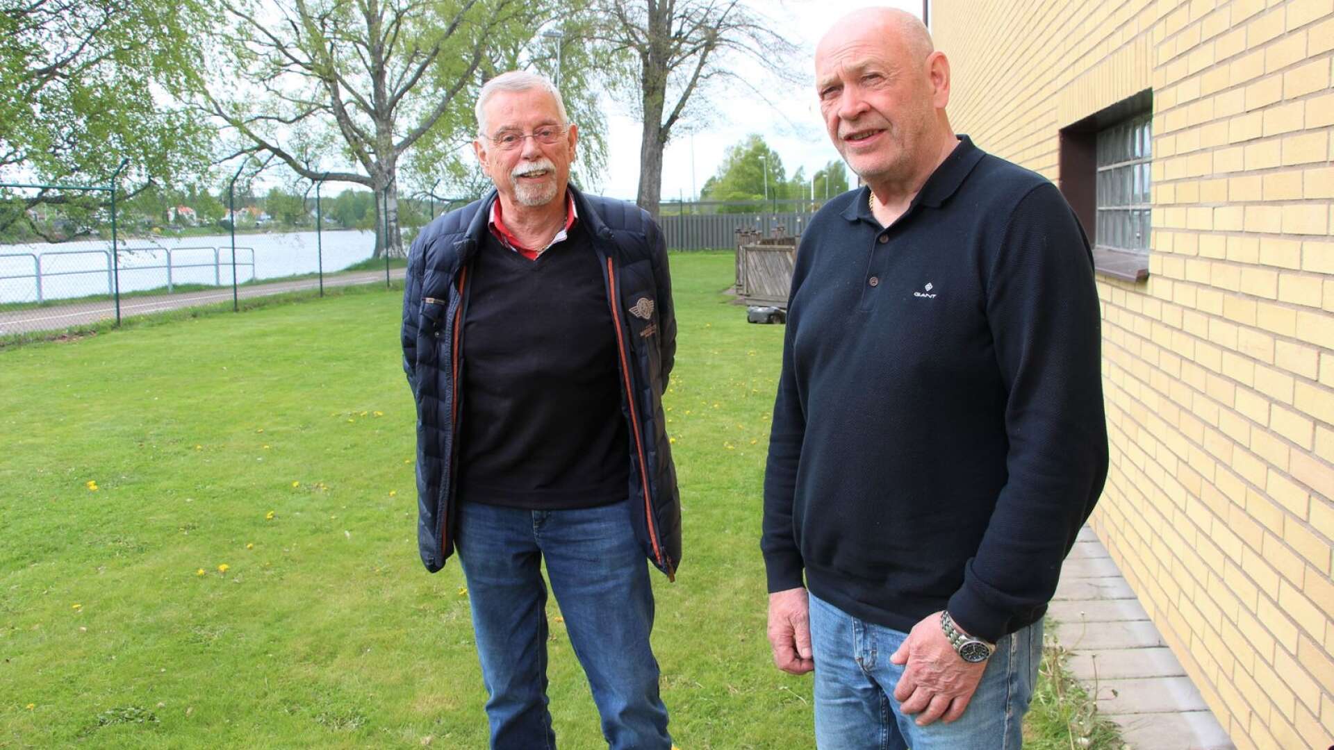 Lars Logander, RB trading och Janne Gustafsson vd för Karlstadhus planerar tillsammans med Prepart att bygga bostäder där Färjestads bryggeris och senare Pripps lokaler ligger alldeles vid Klarälven på Färjestad.