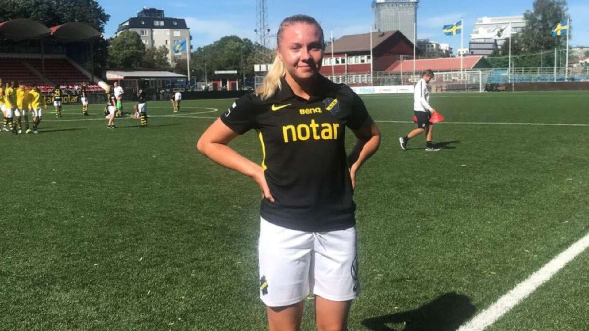 Adina Jansson gjorde två matcher i AIK den gångna säsongen. 
