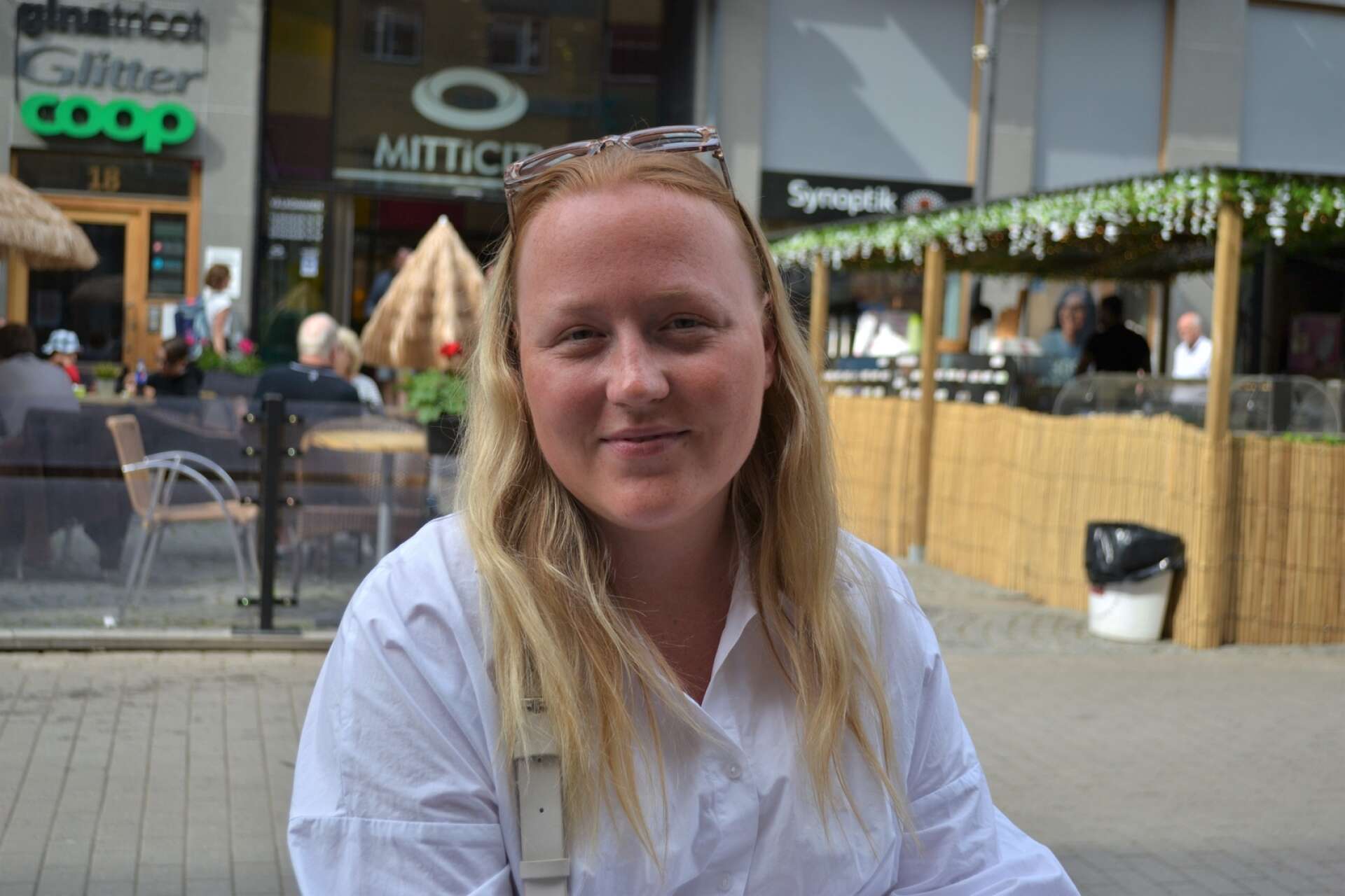 Julia Enlund, 24, arbetsledare, Karlstad.