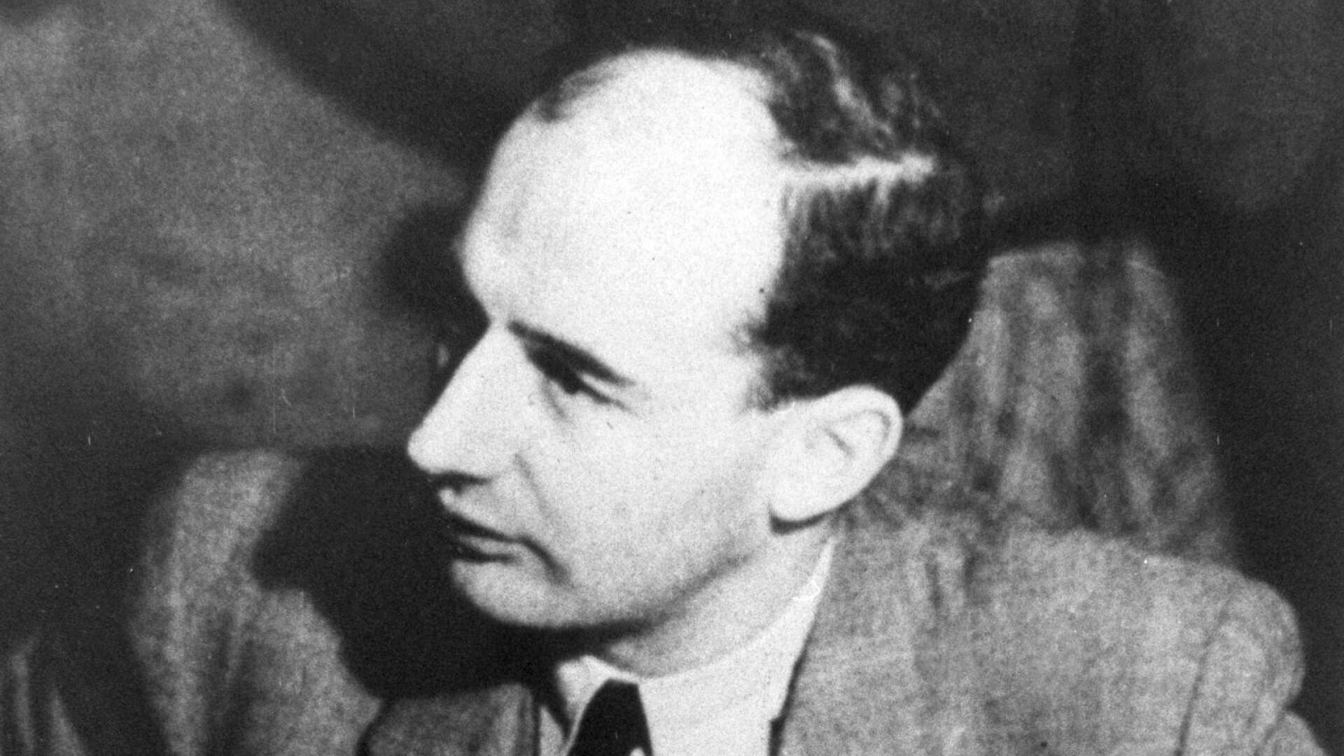 Den 27 augusti firar vi Raoul Wallenberg dag för att påminna oss alla om hur viktigt det är att stå upp för mänskliga rättigheter och respekt för alla – alla! – människor, skriver Lena J Olsson med flera.