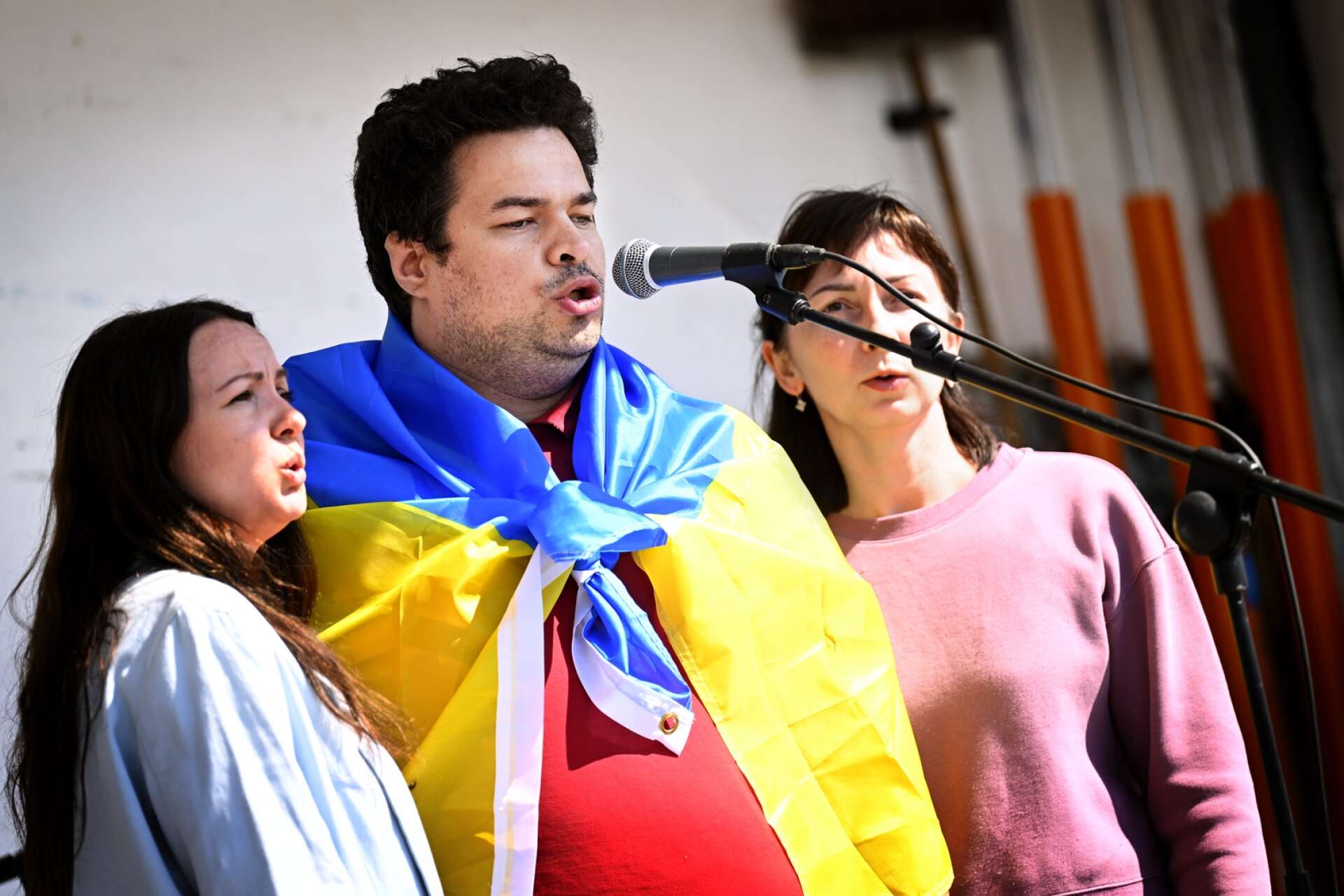 Konserten avslutades med Ukrainas nationalsång, och Ivan Bilokin tackade alla efteråt: ”Vi är så tacksamma”, säger han.