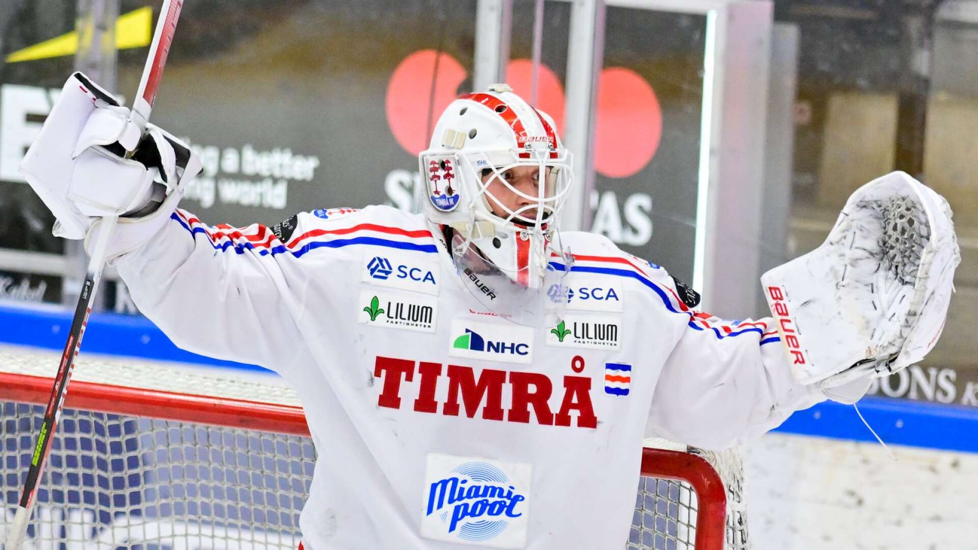 Jacob Johansson, med Bofors IK som moderklubb, är inne på sin tredje säsong med Timrå IK.