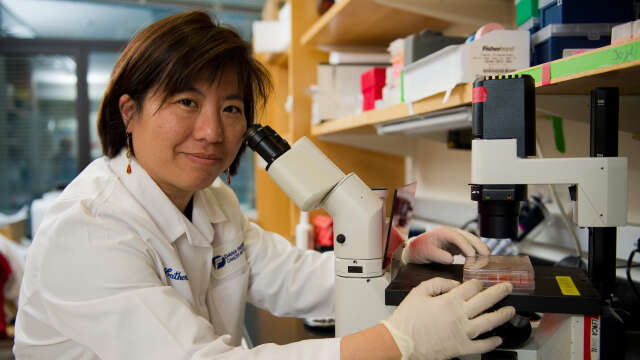 Catherine Wu är professor i medicin vid Dana-Farber Cancer Institute och Harvard Medical School. Hon prisas för sitt arbete med individanpassade cancervaccin.