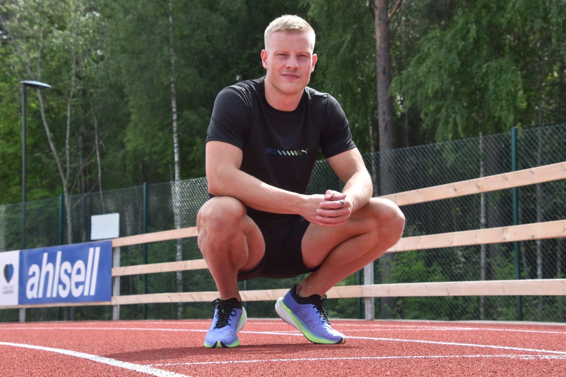 Henrik Larsson hoppas att kunna springa snabbare än någonsin på 200 meter.