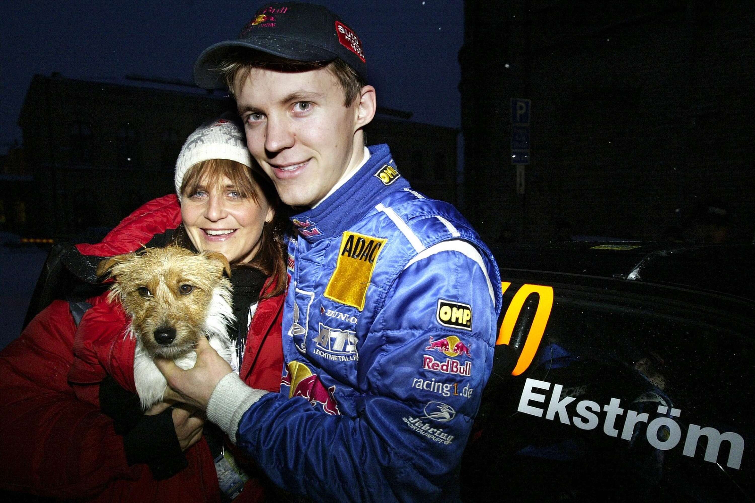 Mattias Ekström lämnade Tina Thörner och lade beslag på deras gemensamma hund Moss.