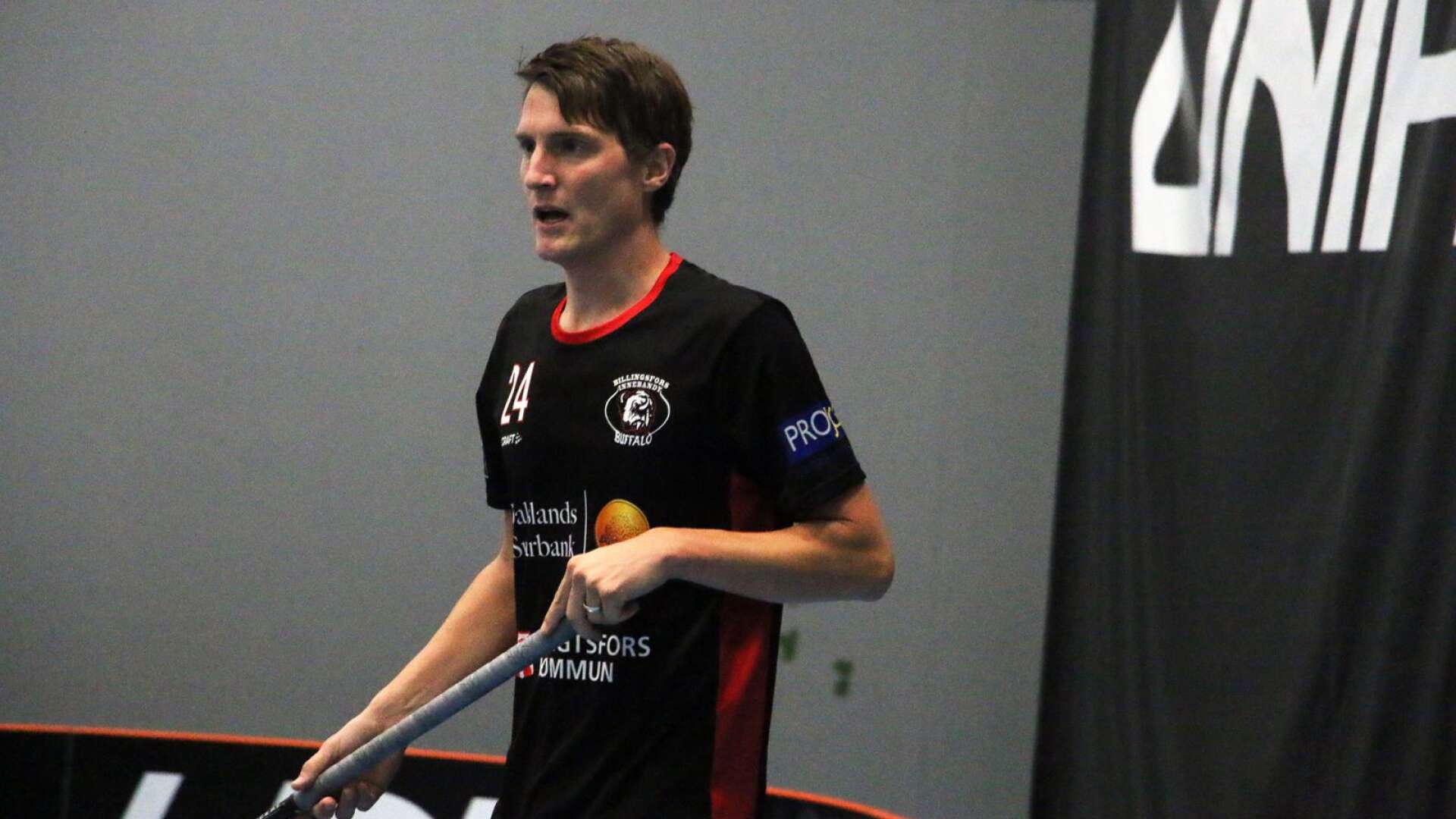 Rickard Lehmus stod för tre poäng i en svängig match mot Arvika U.