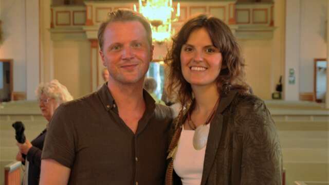 Anders Rane och Sandra Zackrisson framträdde i Fridhems kyrka under artistnamnet Gaeya.