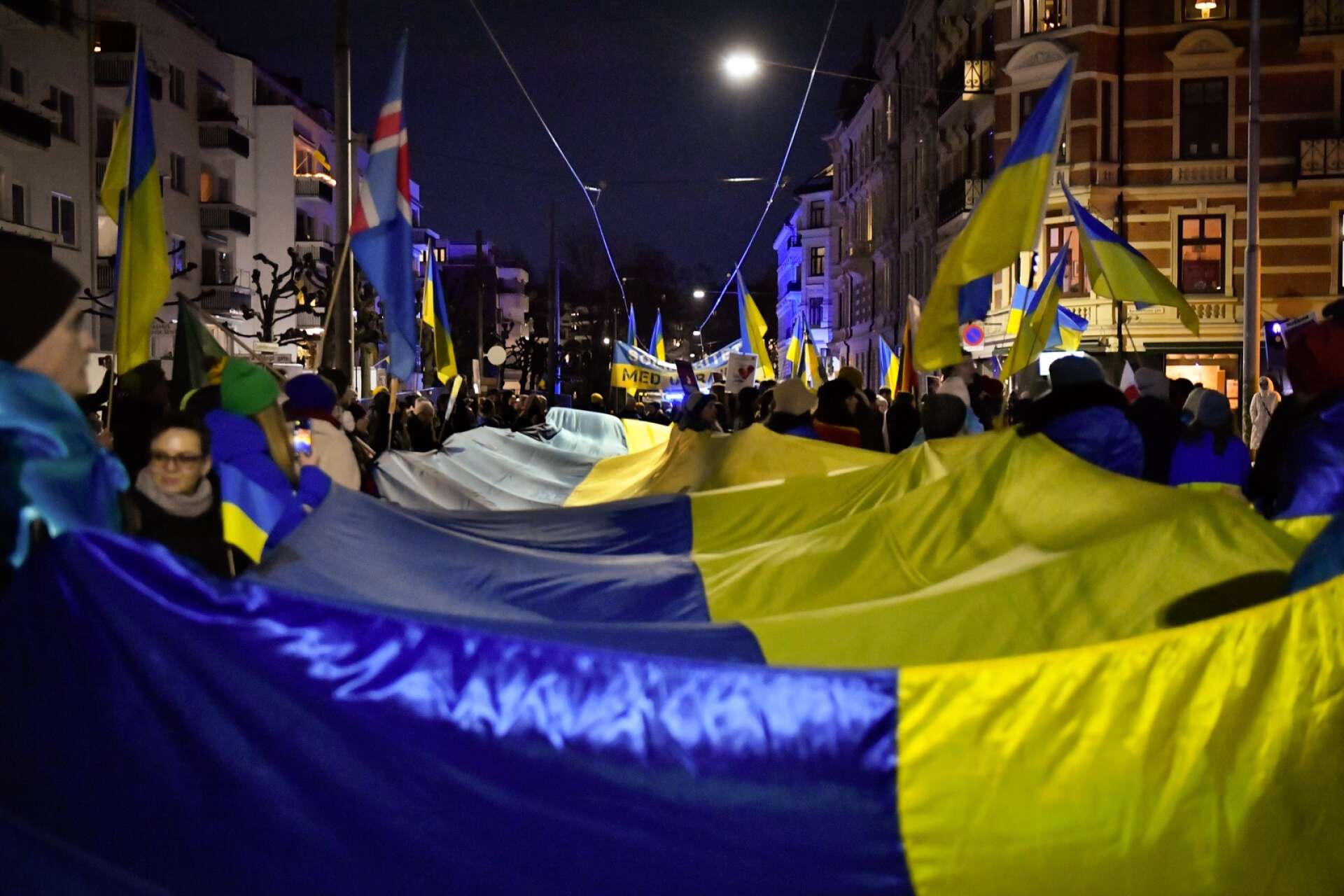 Katarina Tolgfors (M) skriver att vi måste vara uthålliga i vårt stöd till Ukraina.