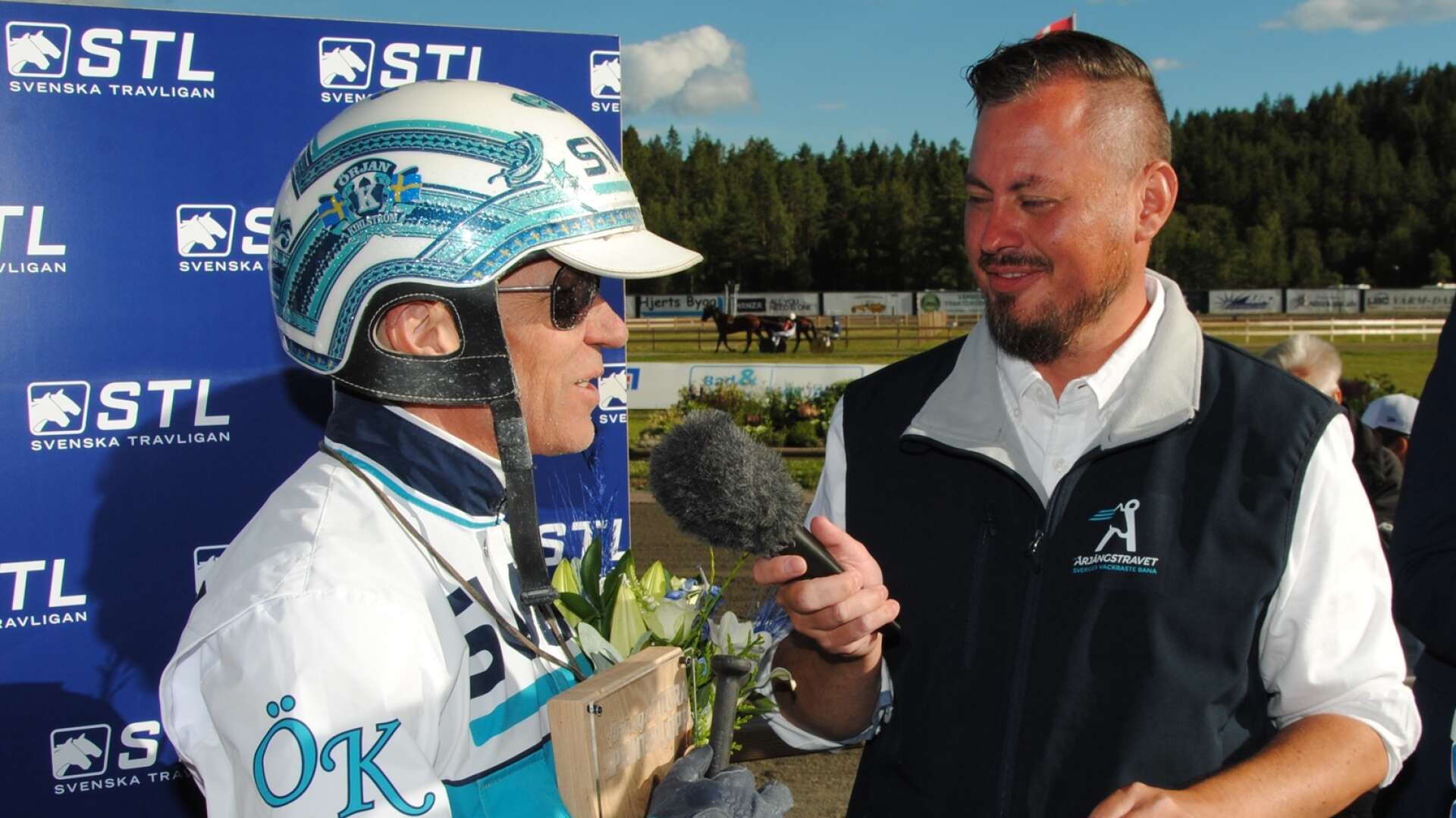 Örjan Kihlström i intervju efter segern i Årjängs Stora Sprinterlopp.