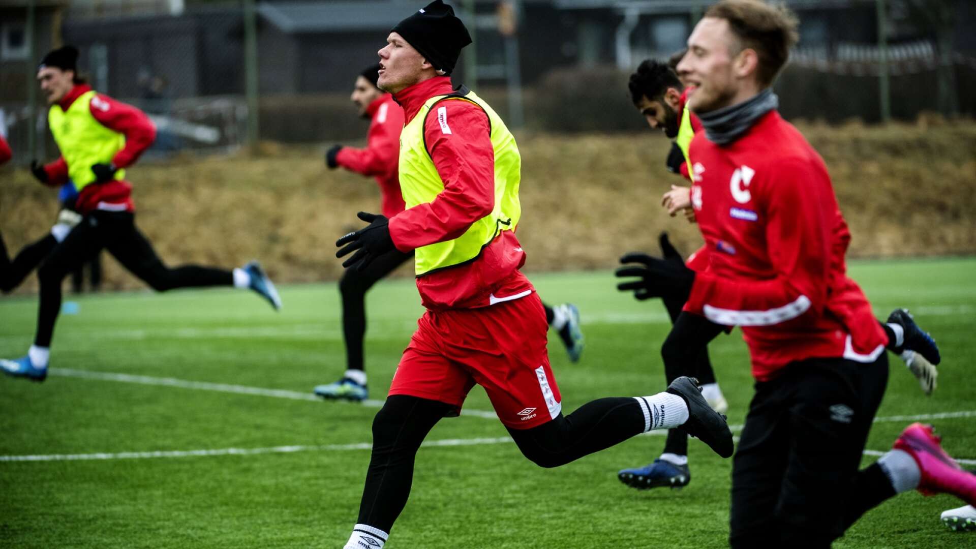 Victor Edvardsen och Villiam Dahlström agerade spioner i måndagens match mellan Norrköping och Djurgården. 