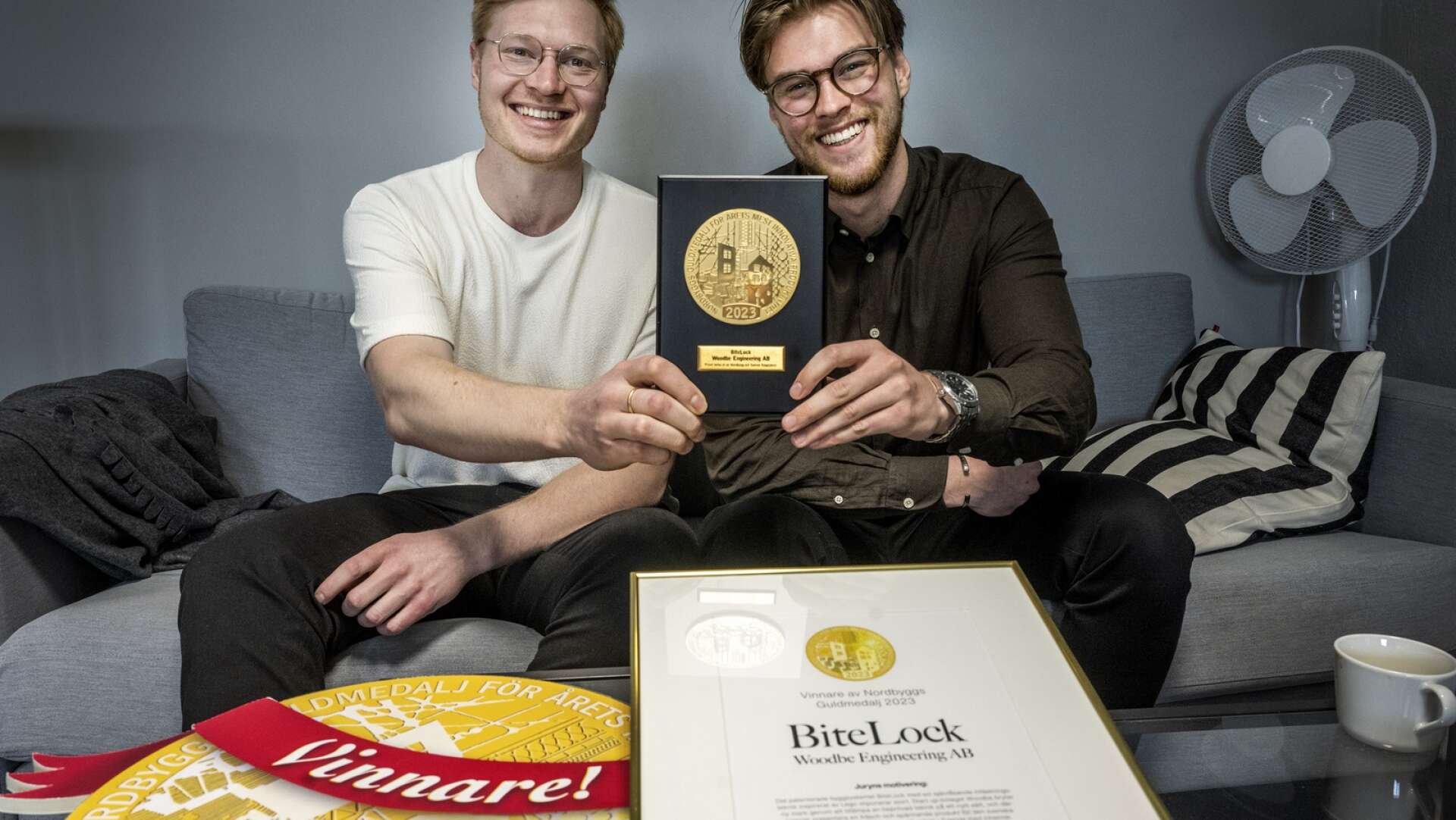 Filip Palosaari och John Elwin Segolsson har startat företaget Woodbe och tagit patent på självlåsande stomsystemet BiteLock. 