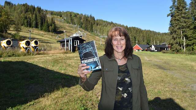 Sunneförfattaren Karina Johanssons femte mysdeckare heter Pengabrevet och utspelar sig här, vid skidanläggningen Ski Sunne.